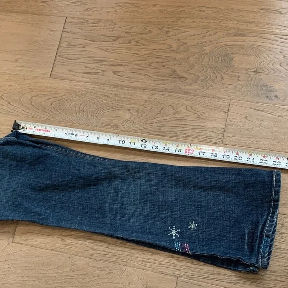 GAP Dark Wash Flare Jeans with Colorful Embroidery Size 7 Regular - Picture 10 of 11
